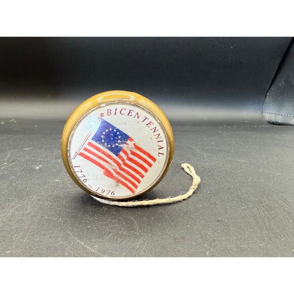 Vintage Royal The Spirit of 76 Bicentennial YoYo - Picture 7 of 7